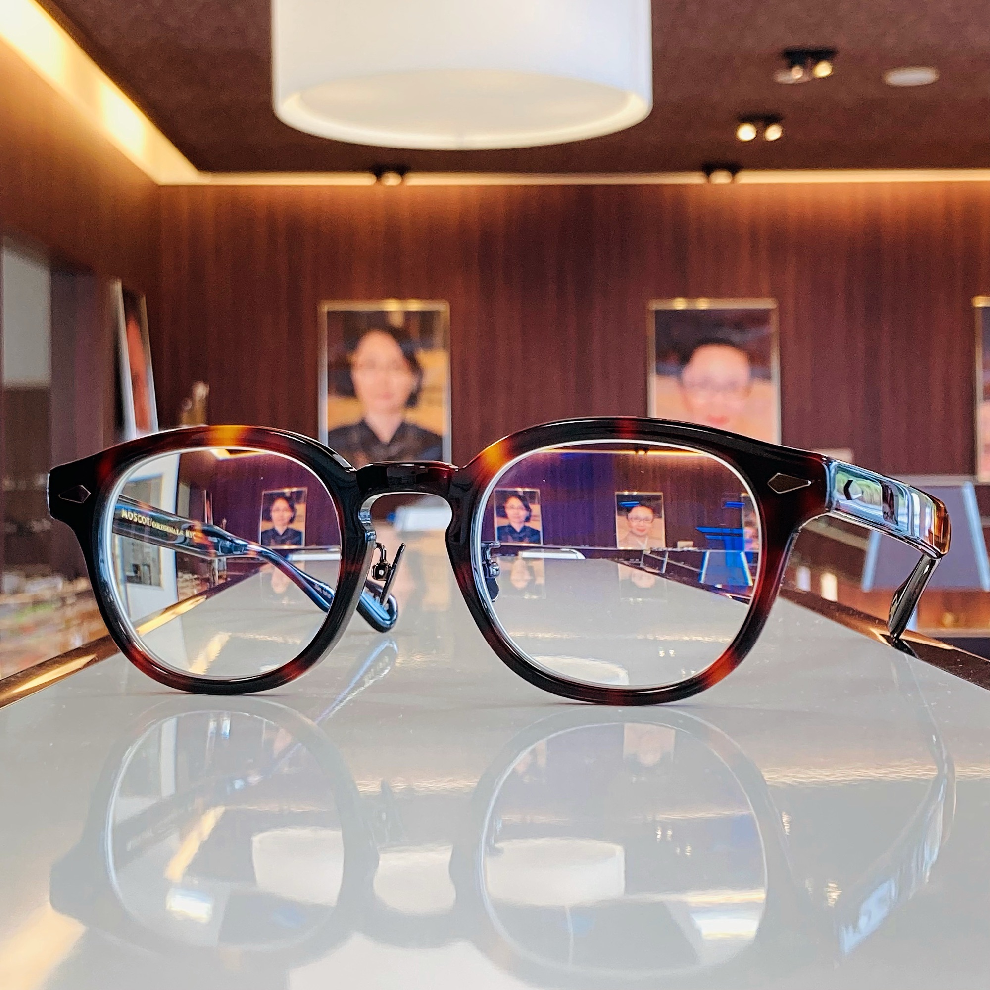 MOSCOT LEMTOSH と ZEISS ドライブセーフレンズの組み合わせです٩(ˊᗜˋ*)و